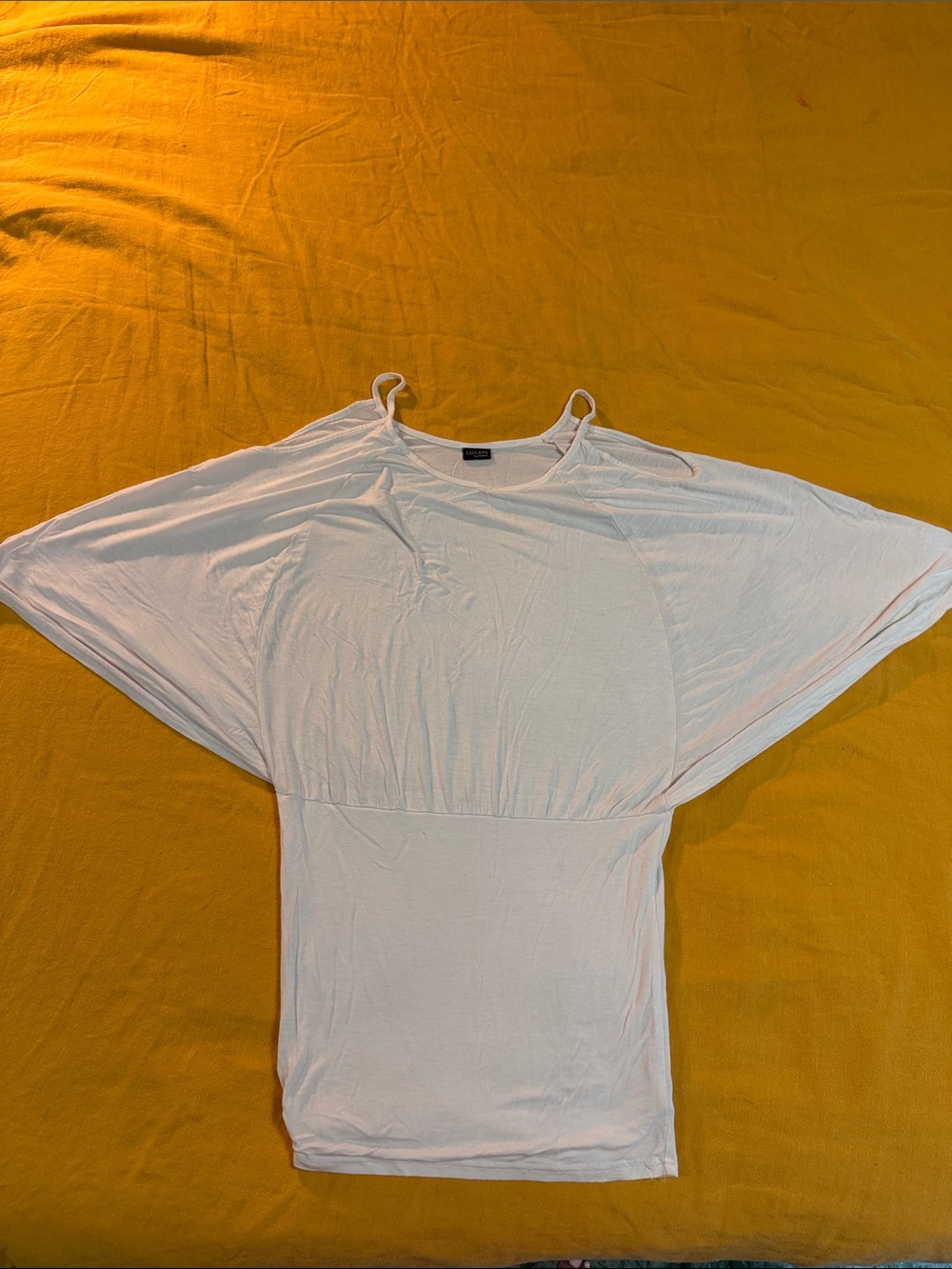 Women’s White viscose Mini Dress with Batwing Sleeves and Scoop Neck